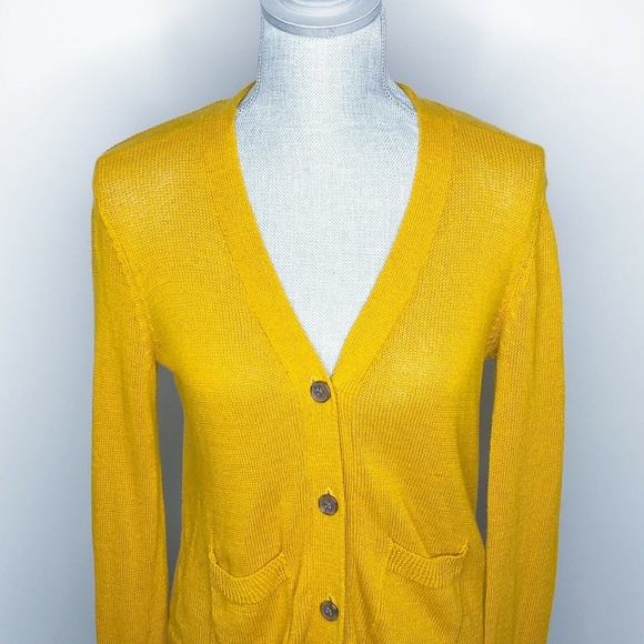 Urban Outfitter Cardigan Long Sleeve Knitted (T13) - Picture 2 of 6